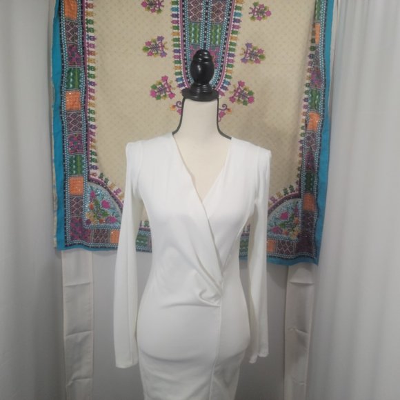 Forever 21 white, long sleeved mini dress.  Size M - Picture 2 of 4